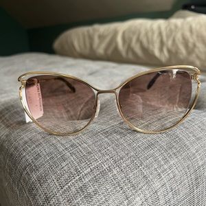 Alexander McQueen AMO 194s sunglasses NWT